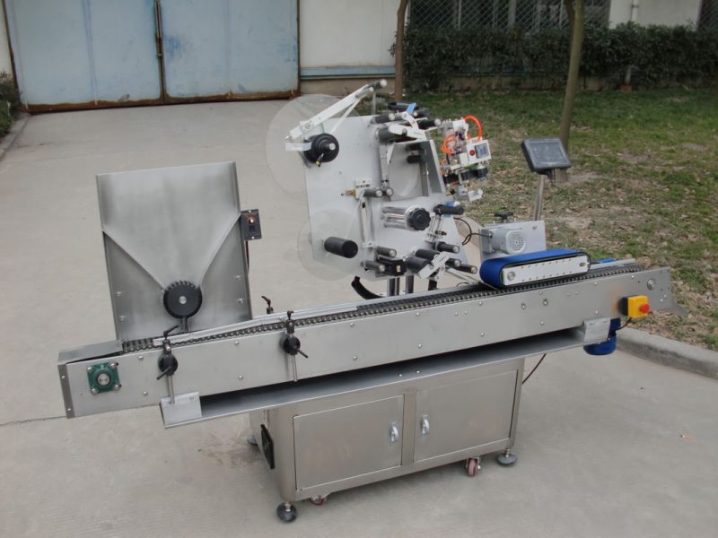 Кина Транспортна машина HY бренд машина за етикетирање шишенце, 7-та батерија етикета налепница машина за електроника добавувач