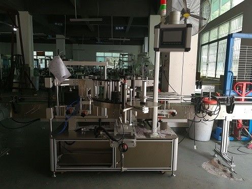Кина двострана машина за обележување на пластични шишиња / автоматски обележувачи на шишиња добавувач